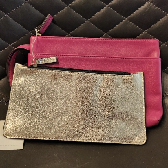 2 Wristlet Pouches - Picture 1 of 4